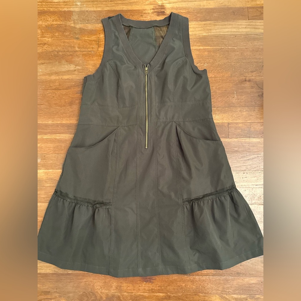 Army green sleeveless utility dress sz large.